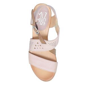 Mix Mooz Cienna Pink Pearl Leather Studded Low Heel Sandals Sz 41 WIDE